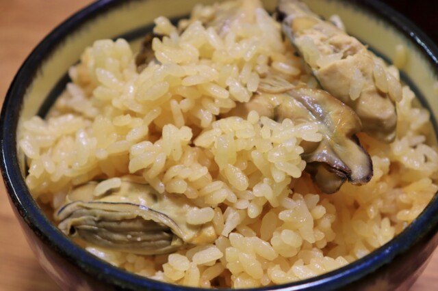 冬十二月 牡蛎飯